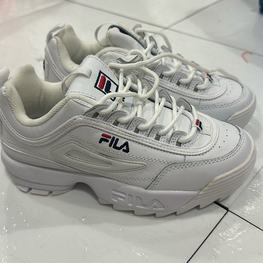 Girls Fila Sneakers, Size 6, never worn outside
